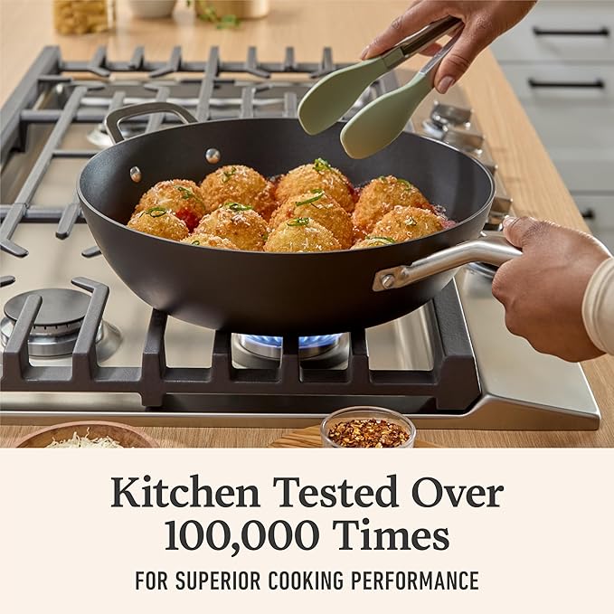 Calphalon짰 Hard-Anodized Nonstick 12" Jumbo Frying Pan with Lid