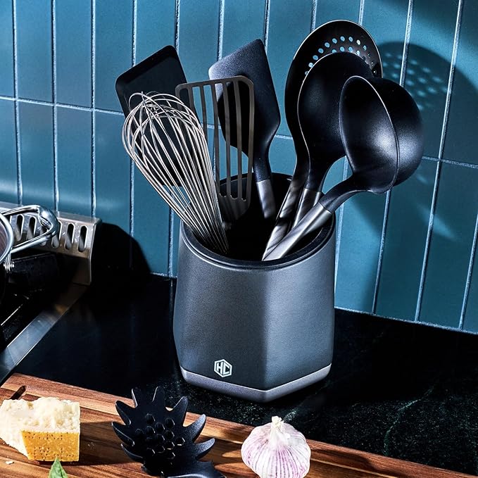 HexClad 9-Piece Kitchen Utensil Set, 9 Stainless Steel & Silicone Tools with a Fingerprint-Resistant Metallic Finish, Heat-Resistant to 450째F, Dishwasher-Safe, Includes Non-Slip Ceramic Crock Holder