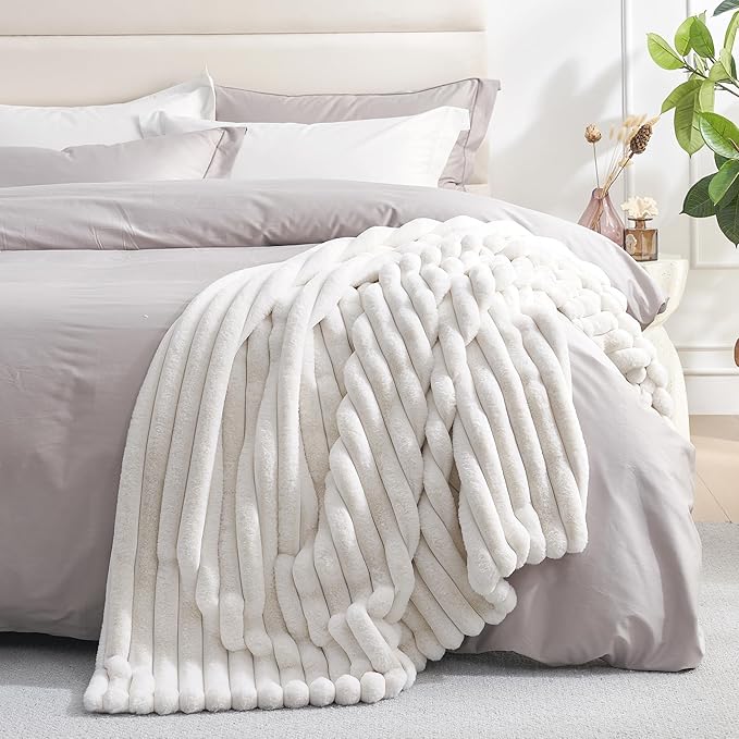 Am챕lie Home Faux Fur Throw Blanket for Couch, Cozy Fuzzy Fluffy Fur Luxurious Soft Striped Plush Gift Blankets for Family Sofa Chair, 60"x80", Ivory