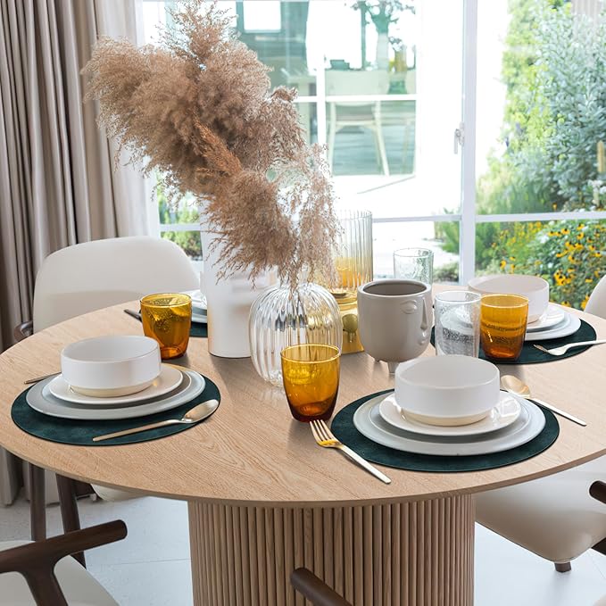 ADRIMER Placemats, Heat Resistant Round Placemats Set of 6 Washable, Waterproof Table Mats, Wipeable Faux Leather Place Mats for Kitchen, Dining Room, Dark Blue