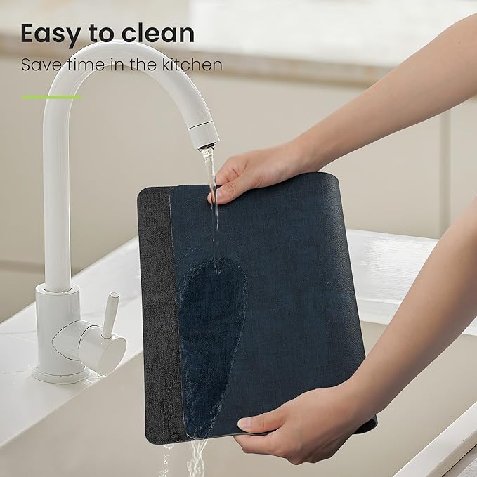 Fyvva Placemats Set of 4, Faux Leather Heat Resistant Wipeable Placemats, Dual Sided Waterproof Washable Table Mats with Coaster, Suitable for Kitchen, Dining, Table Decor (4, Black Navy Blue)