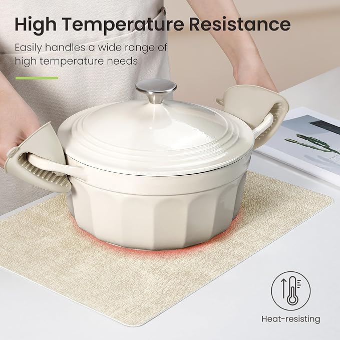 Fyvva Placemats Set of 4, Faux Leather Heat Resistant Wipeable Placemats, Dual Sided Waterproof Oilproof Washable Table Mats with Coaster, Suitable for Kitchen, Dining, Table Decor (4, Black Beige)