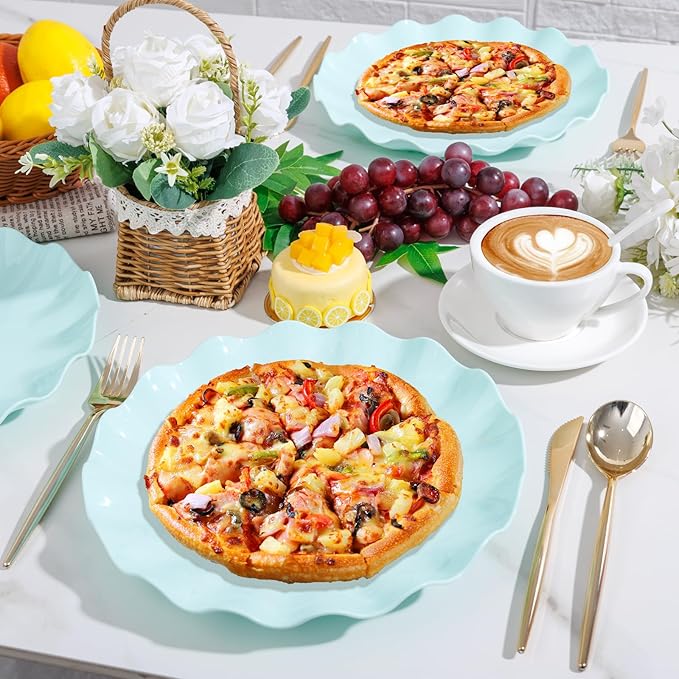 LIYH 20 Pcs 10 Inch Ice Blue Plastic Plates Reusable - Unbreakable Light Blue Scalloped Plastic Outdoor Plates Dishwasher Safe for Party