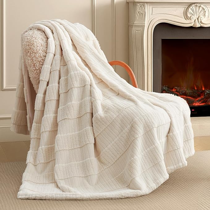 Am챕lie Home Luxury Striped Faux Fur Throw Blanket for Couch, Soft Cozy Fuzzy Fluffy Soft Plush Blankets Sofa Chair Gift Blankets for Women, 60"x80", Ivory