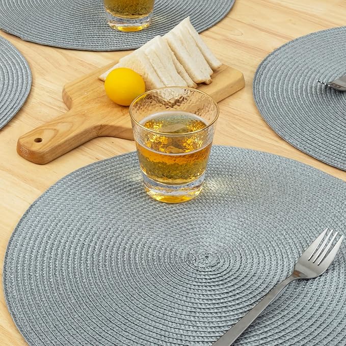 Winknowl Round Braided Placemats Set of 8 Washable Woven Heat Resistant Table Mats for Kitchen Dining Tables 15 inch Round Place Mats (Light Gray,8pcs)