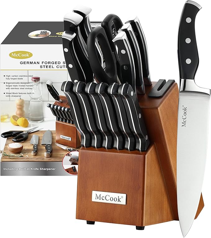 McCook짰 Knife Sets, German Stainless Steel Kitchen Knives Set with Built-in Sharpener and Wooden Block