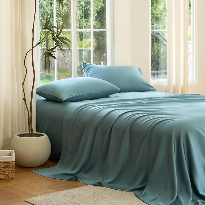 DOZ Sheet Set, 100% Viscose derived from Bamboo, Organically Grown, Buttery Soft, Cooling Sheets, High GSM, Deep Pockets - 4 Piece - 2 Pillowcases 1 Fitted 1 Top Sheet (Teal, Queen)