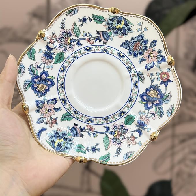 Floral Ceramic Cup Bone China Tea Cup and Saucer Set 6.8 Oz Gold Trim Vintage Style Porcelain Coffee Cup for Home Kitchen Office, Style 1
