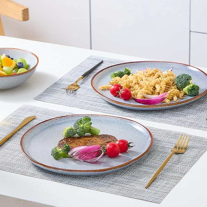 Bestone 12 Pieces Round Kitchen Dinnerware Sets竊똏lates and Bowls Sets,Dishes, Plates, Bowls, Dish Set, Chip Resistant Ceramic Dinnerware Set, Dishwasher/Microwave Safe,Service for 4,Reactive Blue