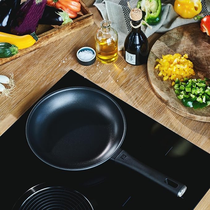 ZWILLING Madura Plus Forged 11-inch Nonstick Fry Pan