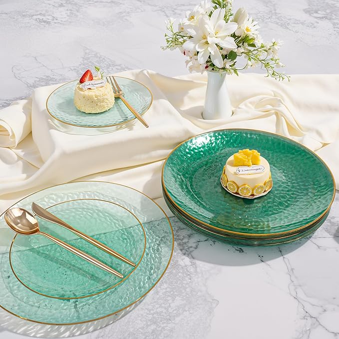 SUT 36Pcs Green Christmas Plastic Plates, Hammered Plates Disposable Heavy Duty, Green Disposable Plates With Gold Rim, Fancy Plastic plates Include 18 Dinner and 18 Dessert plates for Party