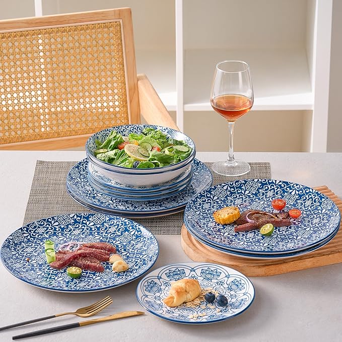 Bestone Porcelain Dinnerware Sets Service for 4, 12 pcs Hand drawn Plates and Bowls Sets, Handmade Ceramic Dish Set, Chip Resistant Modern Plate Set, Dishwasher/Microwave Safe竊똙intage Blue