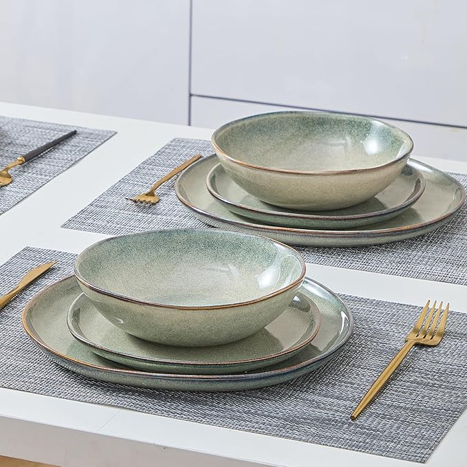 Bestone 12 Pieces Round Kitchen Dinnerware Sets竊똏lates and Bowls Sets,Dishes, Plates, Bowls, Dish Set, Chip Resistant Ceramic Dinnerware Set, Dishwasher/Microwave Safe,Service for 4,Sage green