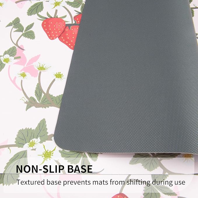 QIYI Placemats Set of 6, 12x18 Inch Faux Leather Place Mats for Kitchen Dinning, Heat Resistant Anti Slip Pink Table Mats, Waterproof Wipeable Washable Placemat Party Table D챕cor, Sweet Strawberry