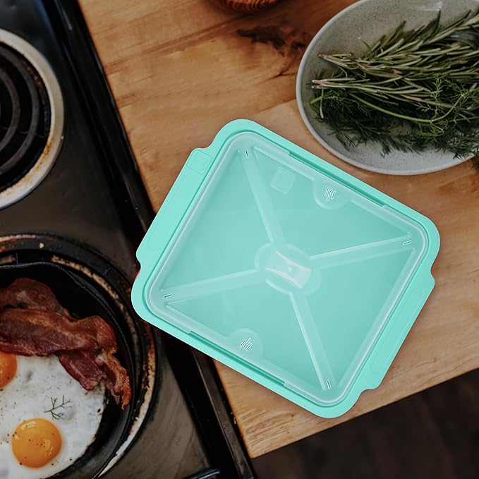 MMUGOOLER 2 Pack Microwave Easy Bacon Maker/Cooker with Lid, Safety, Quick and with No Mess, 11.3??L x 9.0" W x 2.4" H- Blue