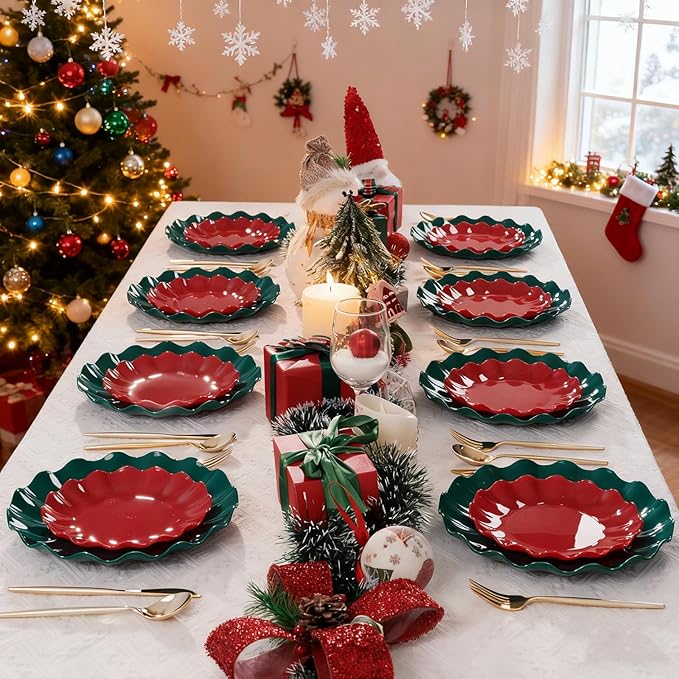 LIYH 50 Pcs Green Plastic Christmas Plates Reusable - Christmas Plastic Plates Unbreakable Holiday Dinnerware Dishes Fancy Scalloped Plate Dishwasher Safe BPA Free for Xmas Day (25Guests)