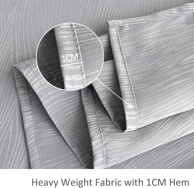 maxmill Jacquard Table Cloth Swirl Pattern Spillproof Wrinkle Resistant Heavy Weight Soft Tablecloth for Kitchen Dinning Tabletop Decoration Outdoor Picnic Rectangle 52 x 70 Inch Light Grey