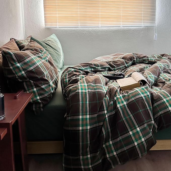 LifeTB Brown Green Plaid Comforter Set King Size, 3 Pieces Grid Gingham Bedding Comforter with 2 Pillowcases, Fluffy Soft Farmhouse Grid Bedding Vintage Plaid Checkered Comforter Set for All Seasons