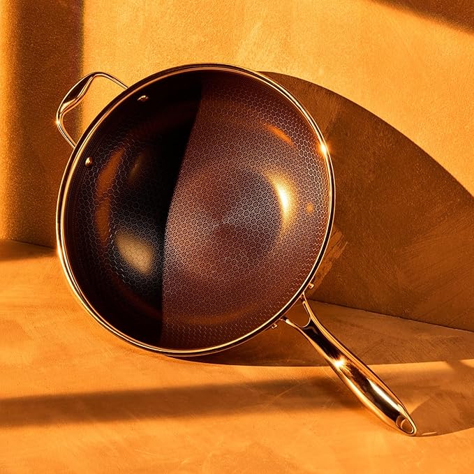 HexClad Hybrid Nonstick 12-Inch Wok, Stay-Cool Handle, Dishwasher-Friendly, Oven-Safe Up to 900째F, Induction Ready, Compatible with All Cooktops