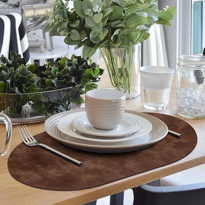 ADRIMER Placemats, Heat Resistant Oval Placemats Set of 6 Washable 12 x 17 Inch, Waterproof Table Mats, Wipeable Pu Place Mats for Kitchen, Dining Room, Brown