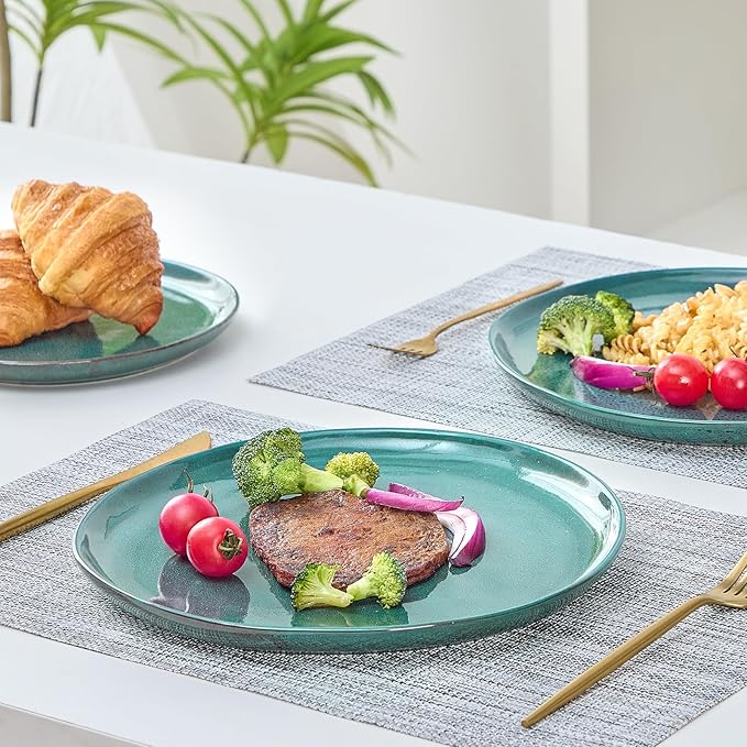 Bestone 12 Pieces Round Kitchen Dinnerware Sets竊똏lates and Bowls Sets,Dishes, Plates, Bowls, Dish Set, Chip Resistant Ceramic Dinnerware Set, Dishwasher/Microwave Safe,Service for 4,Ceylon Green