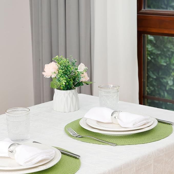 HODJOY Placemats Set of 6, Round Placemats for Dining Tables, Washable Woven Placemats for Christmas 15 inch (Pea Green)