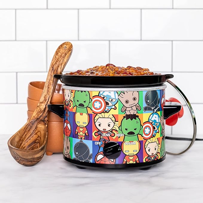 Uncanny Brands Marvel Avengers Kawaii 2qt Slow Cooker- Cook With Your Favorite Avengers