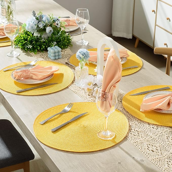 AHHFSMEI Round Braided Placemats 15 Inch Round Table Mats for Dining Tables Natural Woven Heat Resistant Place mats Set of 4 (Yellow,4)