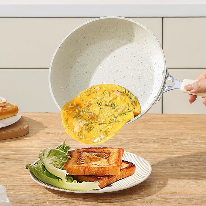 Mini Nonstick Egg Pan, 6.3 Inch Omelet Pan, Small Single Serve Egg Nonstick Skillet, Medical Stone Coating Cookware with Heat-Resistant Handle (16 cm, White)