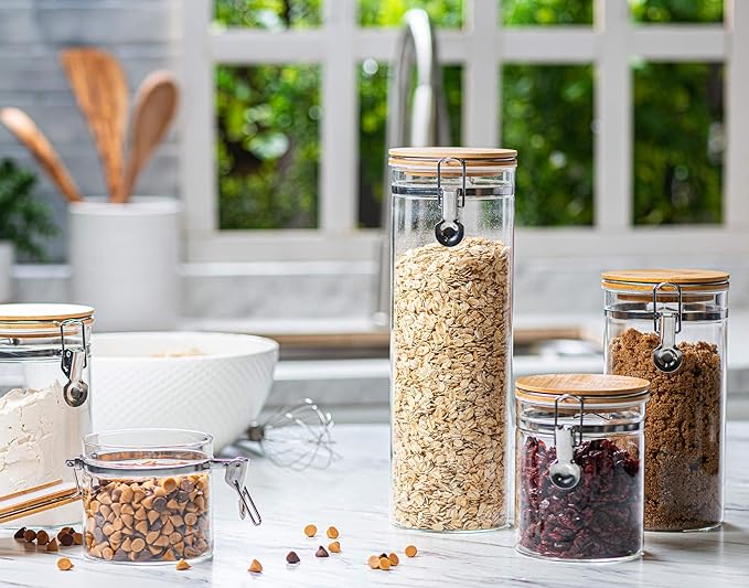 Le'raze Set of 5 Borosilicate Glass Food Storage Canisters with Airtight Bamboo Clamp Lid, Kitchen Bathroom and Pantry Organization Containers, Cookie Jars for Flour