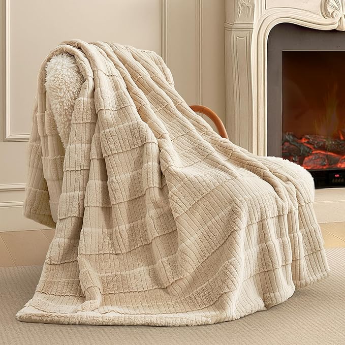 Am챕lie Home Luxury Striped Faux Fur Throw Blanket for Couch, Soft Cozy Fuzzy Fluffy Soft Plush Blankets Sofa Chair Gift Blankets for Women, 55"x70", Beige