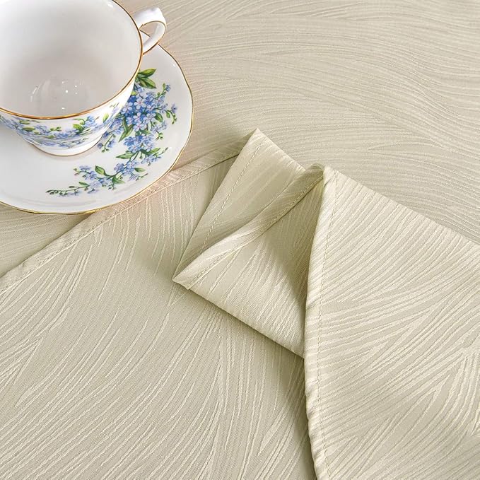 maxmill Round Jacquard Tablecloths Swirl Design Spillproof Wrinkle Free Heavy Weight Soft Table Cloth for Circular Table Cover of Buffet Banquet Parties Holiday Dinner Round 90 Inch Beige