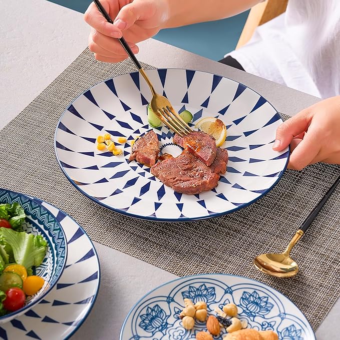 Bestone Porcelain Dinnerware Sets Service for 4, 12 pcs Hand drawn Plates and Bowls Sets, Handmade Ceramic Dish Set, Chip Resistant Modern Plate Set, Dishwasher/Microwave Safe竊똙intage Blue