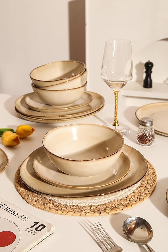 Decosignature 12-Piece Stoneware Dinnerware Set for 4 (Cream)