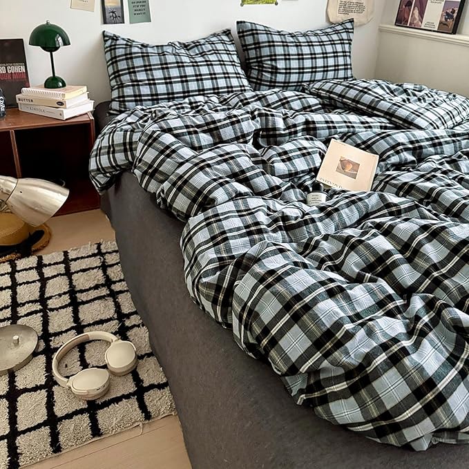 LifeTB Queen Comforter Set Grey Black Plaid Comforter Set, 3 Pieces Vintage Checkered Pattern Grid Comforter with 2 Pillowcases, Fluffy Soft Farmhouse Plaid Bedding Gingham Comforter Set Queen