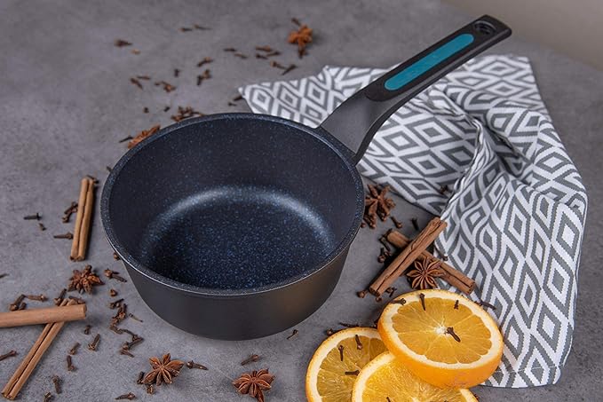 Arcos Non-stick Saucepan 16 cm, Cast Aluminium, Suitable for All Kitchens, Ergonomic Handle, Energy Saving, Dishwasher, Black/Blue, Thera Series