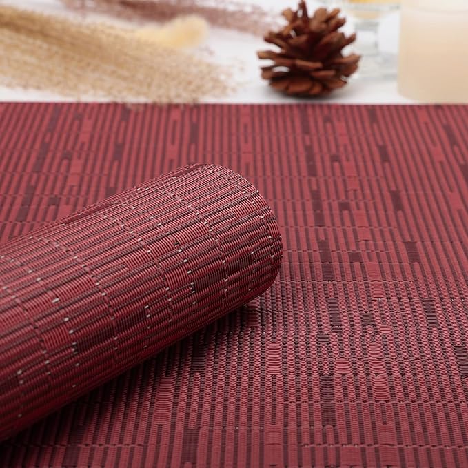 Myir JUN Placemats Set of 4, Vinyl Woven Placemats Place Mats Indoor Set of 4 Washable Table Mats Non-Slip Place mats for Dining Table (Red, Set of 4)
