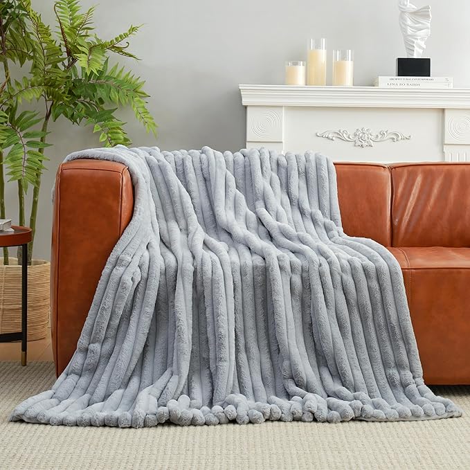 Am챕lie Home Faux Fur Throw Blanket for Couch, Cozy Fuzzy Fluffy Fur Luxurious Soft Striped Plush Gift Blankets for Family Sofa Chair, 60"x80", Light Grey
