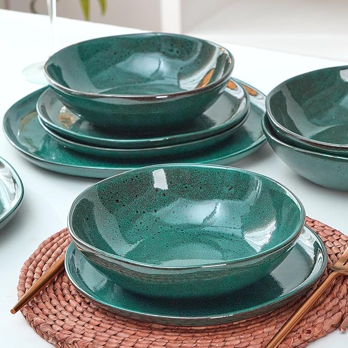 Bestone 12 Pieces Round Kitchen Dinnerware Sets竊똏lates and Bowls Sets,Dishes, Plates, Bowls, Dish Set, Chip Resistant Ceramic Dinnerware Set, Dishwasher/Microwave Safe,Service for 4,Ceylon Green