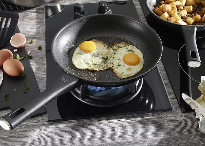 ZWILLING Madura Plus Forged 8-inch Nonstick Fry Pan