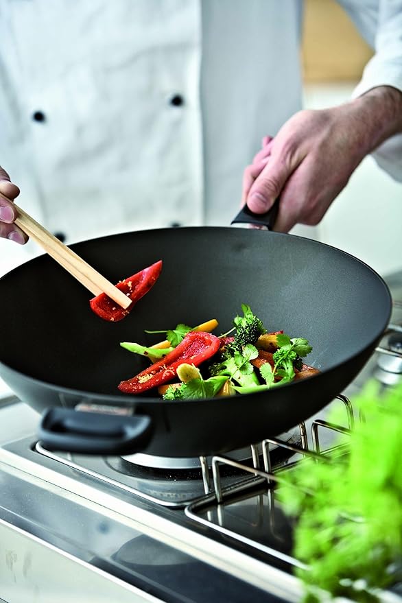 Scanpan Classic Induction 12 1/5 Inch Nonstick Wok ??Compatible with All Cooktops, Induction Ready, Metal Utensil Safe, Oven Safe to 500째F, Dishwasher Safe