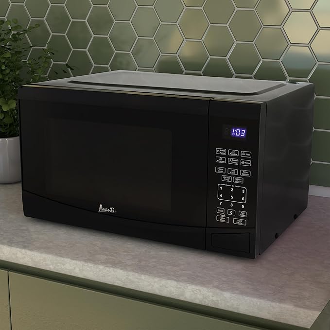 Avanti Microwave Oven 900-Watts Compact with 10 Power Levels and 6 Pre-Set Cooking Settings, Speed Defrost, Electronic Control Panel and Glass Turntable, 0.9 Cu.Ft., Black