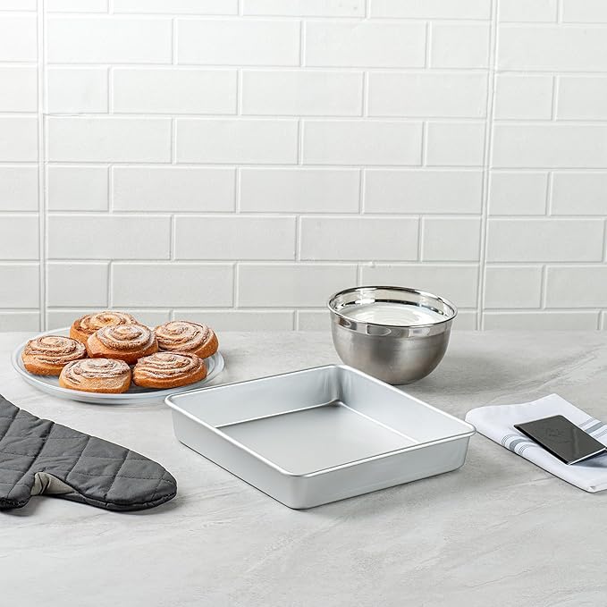 Restaurantware Square Aluminum Cake Pan - 10 x 10 x 2 Inch - Professional Brownie Pan - Straight-Sided Baking Pan - Even Heat Distribution - Silver