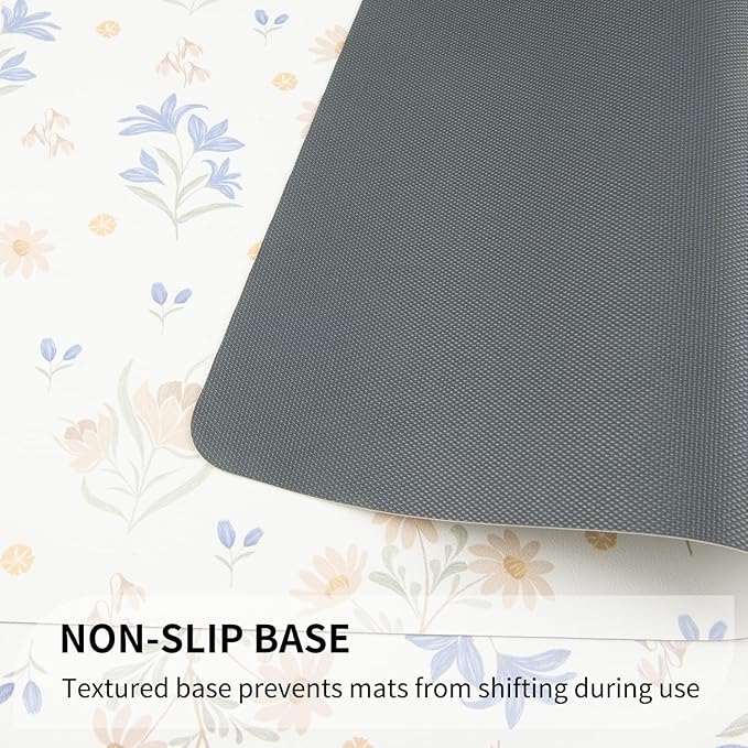 QIYI Placemats Set of 6, 12x18 Inch Faux Leather Place Mats for Kitchen Dinning, Heat Resistant Anti Slip Floral Table Mats, Waterproof Wipeable Washable Placemat Party Table D챕cor, Minimal Flowers