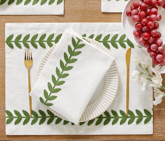 Wracra Embroidered Placemats, 13 x 18 Inch Set of 4 Placemats, Irregular Willow Rustic Place Mats for Kitchen Table and Heat Resistant, Green 4PCS