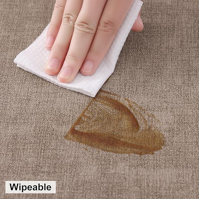 homing Round Faux Leather Placemat and Coaster 8 Packs, Washable Heat Resistant Dining Place Mats, Wipeable Double-Sided Table Mats for Indoor and Outdoor, Diameter 13 and 3.93 inch, Camel