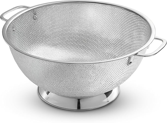 Bellemain Colander for Kitchen ??5 Qt Stainless Steel Strainer with Handle - 18/8 Pasta Strainer Bowl for Pasta, Spaghetti, Vegetables, Fruit, and Pot Draining - Stainless Steel Colander