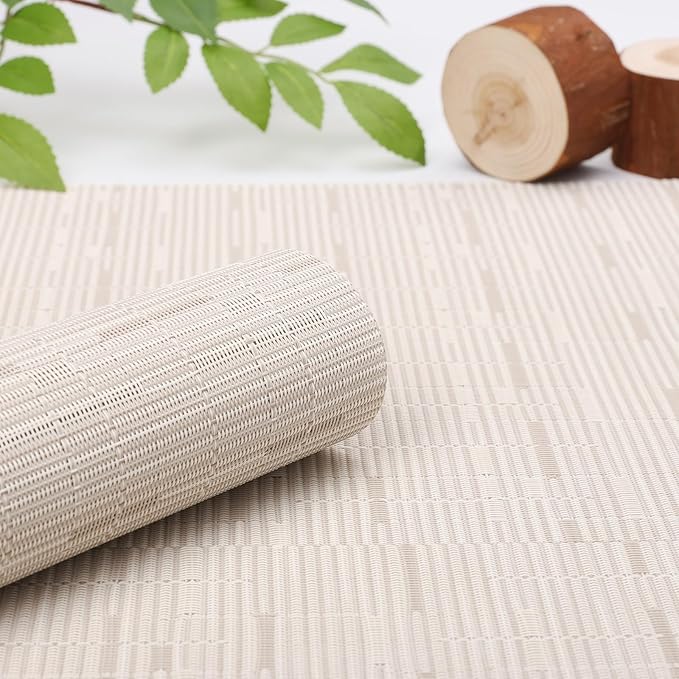 Myir JUN Placemats Set of 4, Vinyl Woven Placemats Place Mats Indoor Set of 4 Washable Table Mats Non-Slip Place mats for Dining Table (B-Off White, Set of 4)