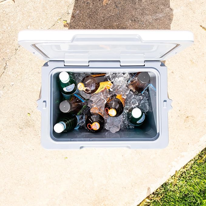 Bevanda - Verge Insulated Lunch Box - Durable Cooler with Magnetic Ice Packs - Rugged Hard Shell Lunch Cooler for Jobsite Lunches, Outdoor Adventures & All Day Temperature Control