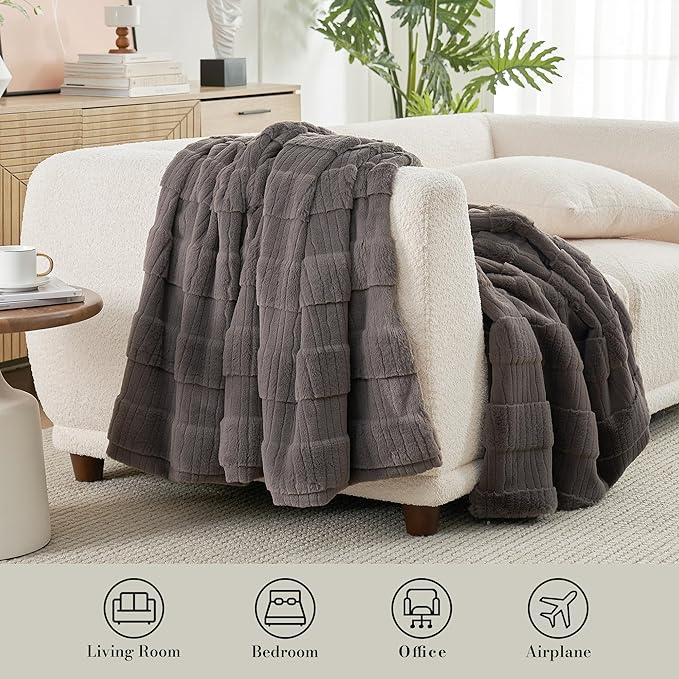 Am챕lie Home Luxury Striped Faux Fur Throw Blanket for Couch, Soft Cozy Fuzzy Fluffy Plush Blankets for Sofa Chair Gift for Women, 55"x70", Charcoal Gray